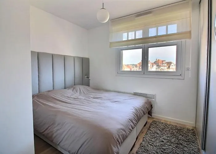 Annonce Professionnelle. 2 Avec Terrasse Sud, à 50m De La Plage, Pour 4 à 5 Personnes Hardelot-Plage